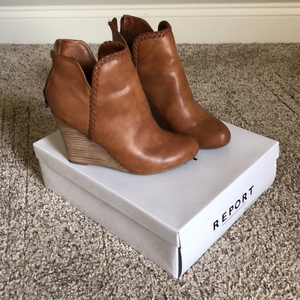 Report booties!